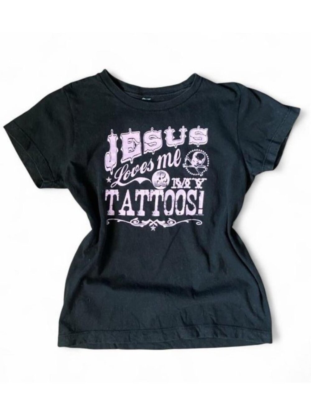 Been There Vintage Y2K “Jesus Loves Me & My Tattoos!” Graphic Baby Tee Black M